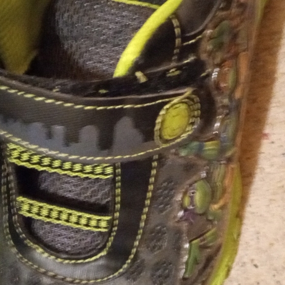 NinjaTurtles Flashing shoes - Picture 5 of 13
